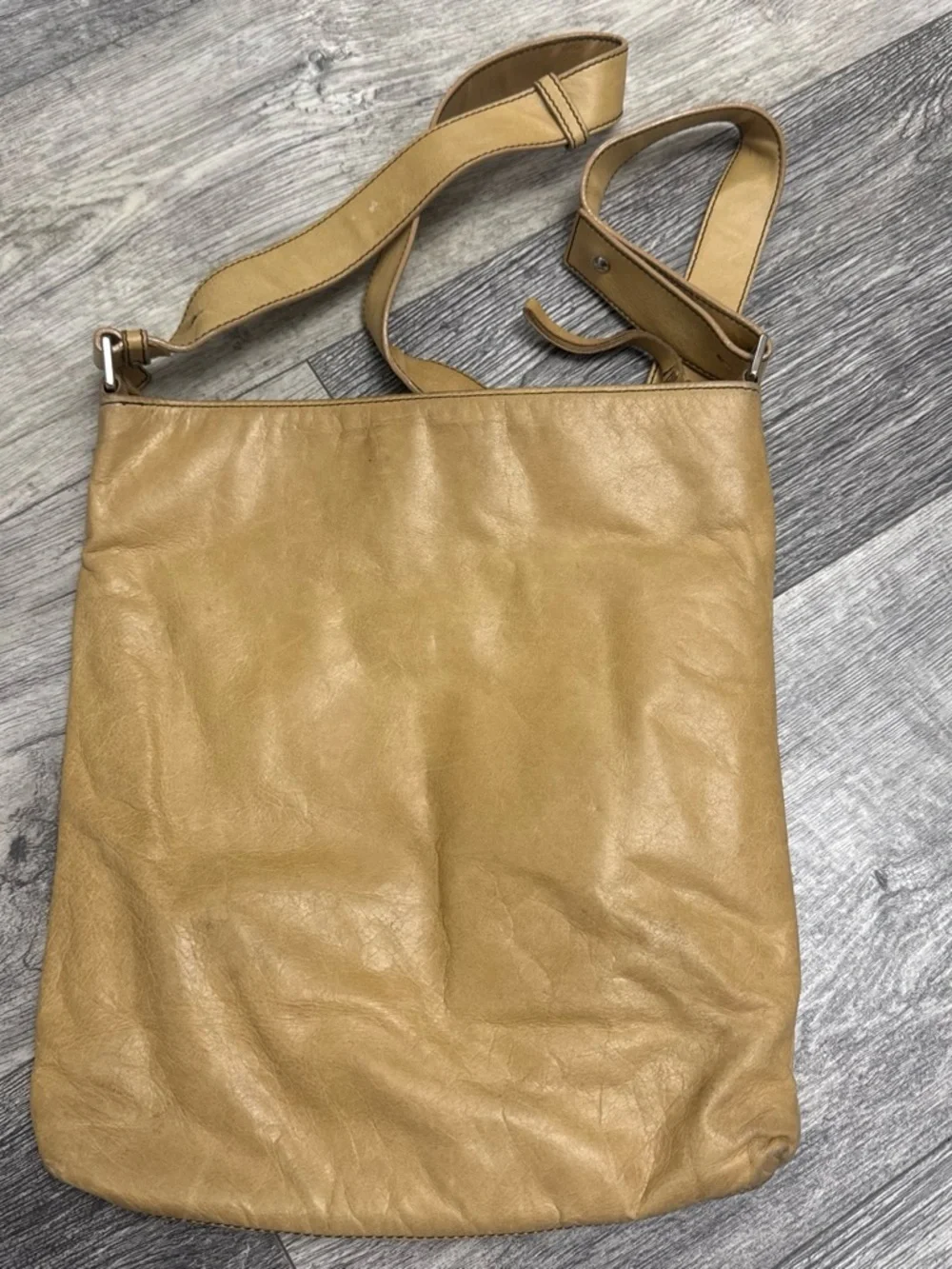 Tan Leather Crossbody Bag with Front Pockets